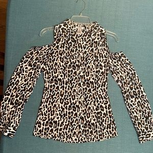 Cache silk animal print cut out shoulders top